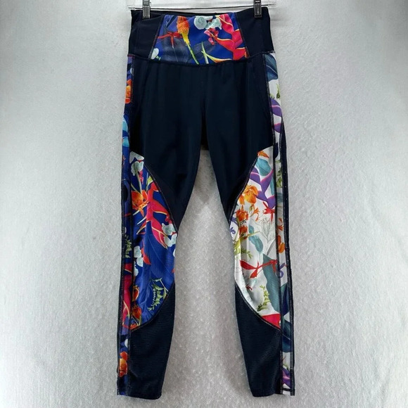 Athleta Pants - Athleta Leggings Womens Sz S Tropical Precision 7/8 Tight Athletic Workout Blue